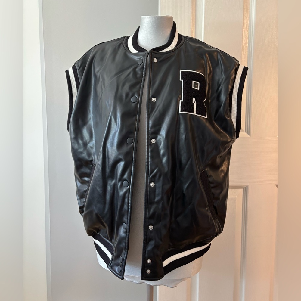 H&M Divided Black and White Bomber Jacket Vest